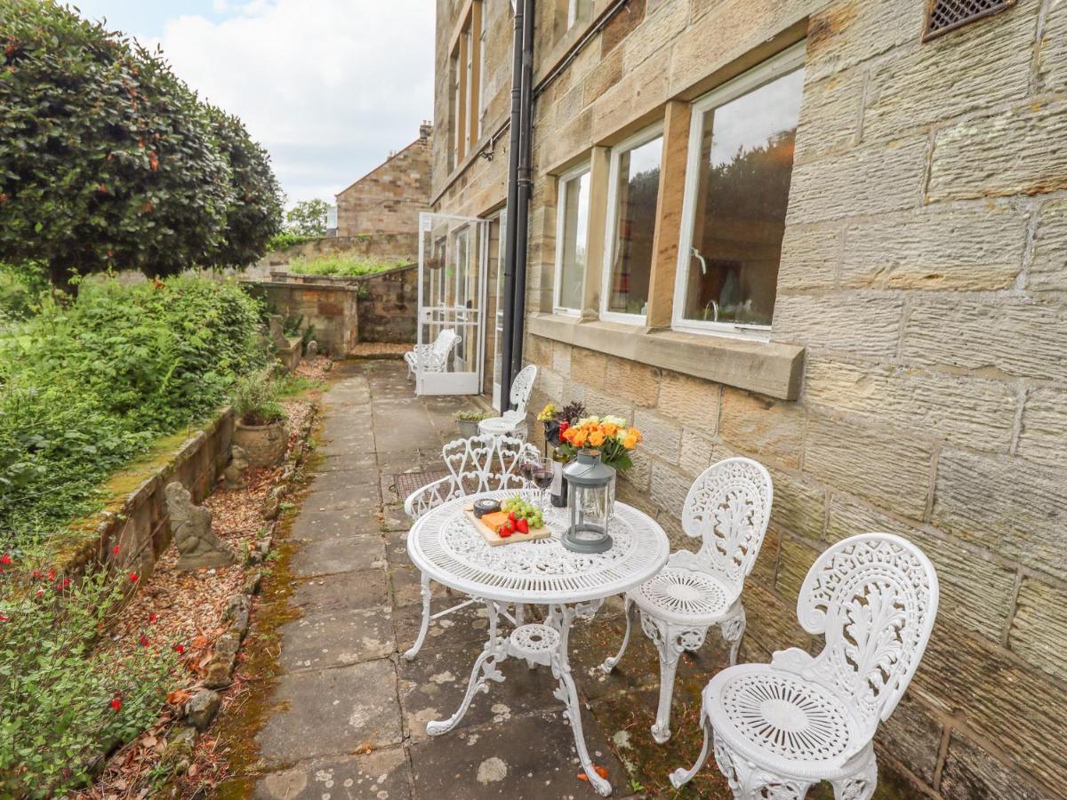 The Garden Apartment Whitby Exteriör bild